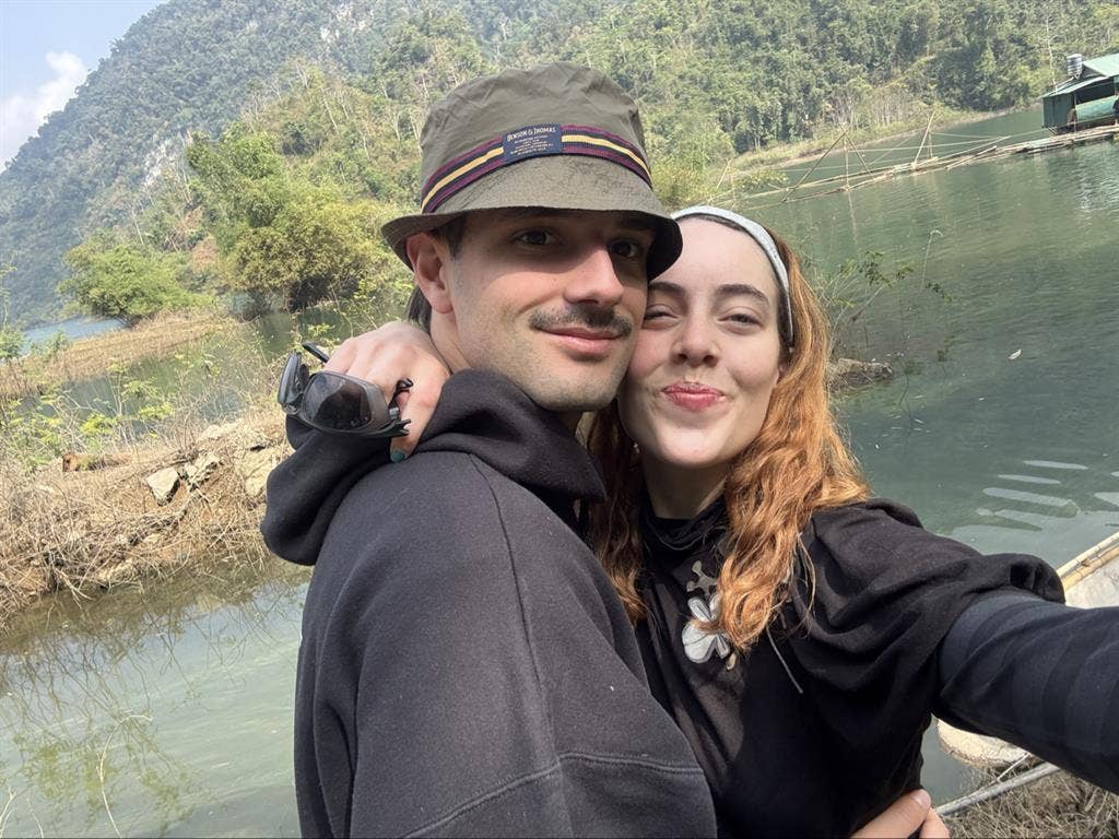 Looking for a couple room in Dublin