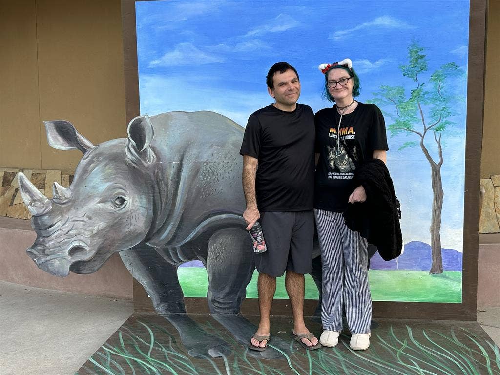 A couple with a kitty