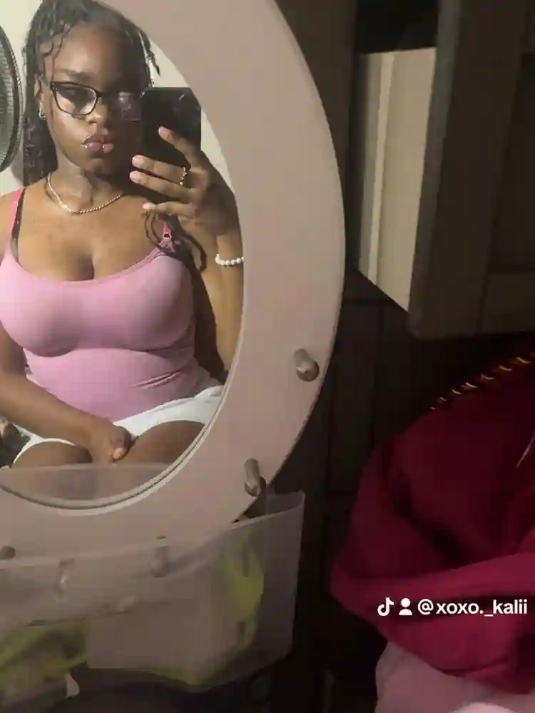 Hi I’m Kaliyah
