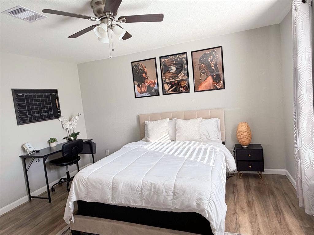 Elegant 4 BDR near Medical Centerr