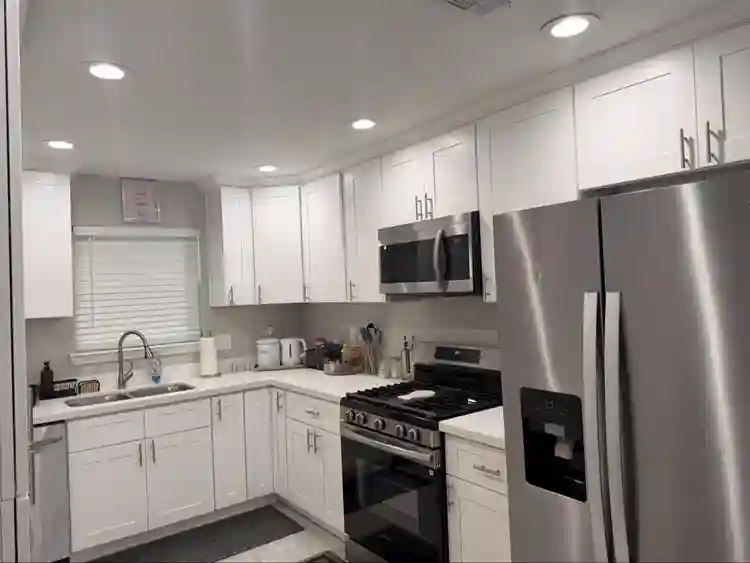 Elegant 4 BDR near Medical Centerr