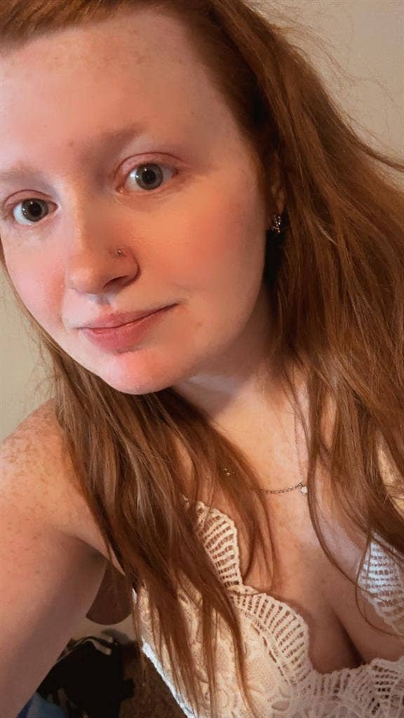Looking for a room/roommatee