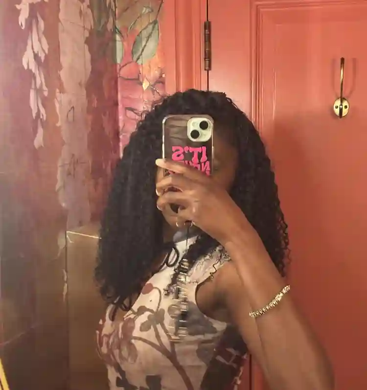 Looking for a girl to team up with