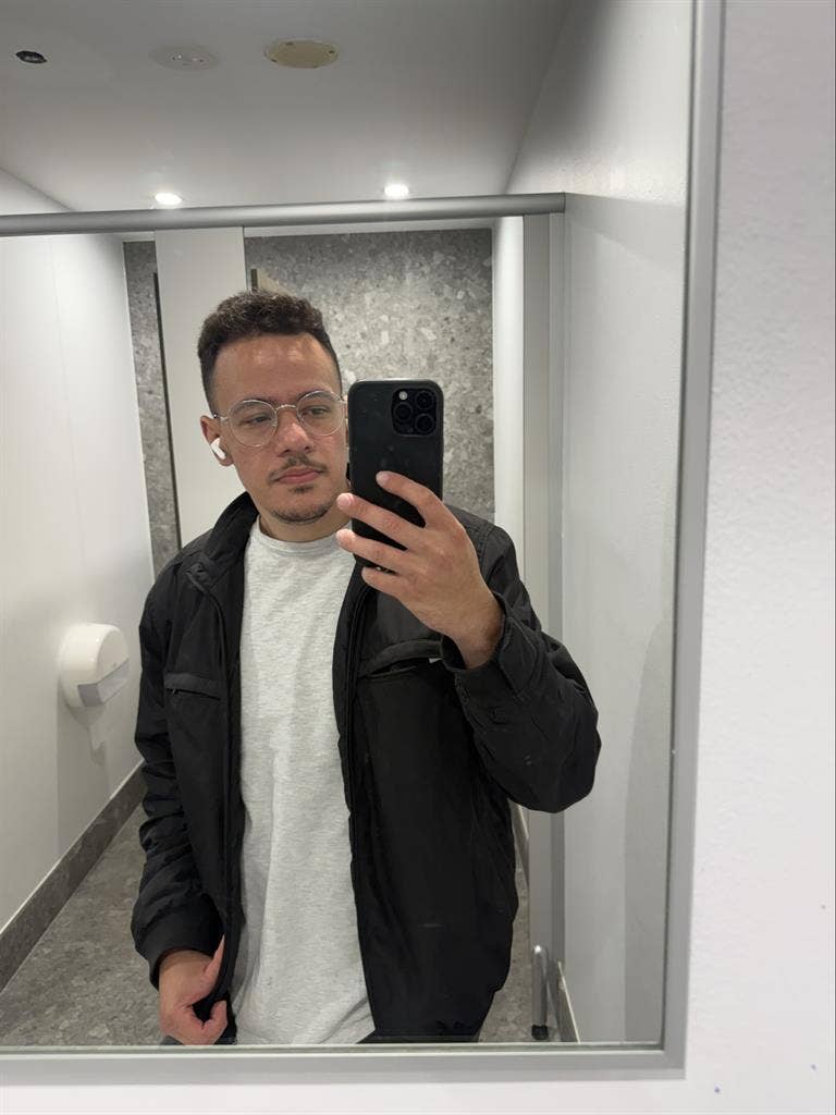 Brazilian looking for a house