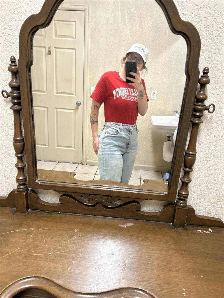 I’m looking for a room or a roomate