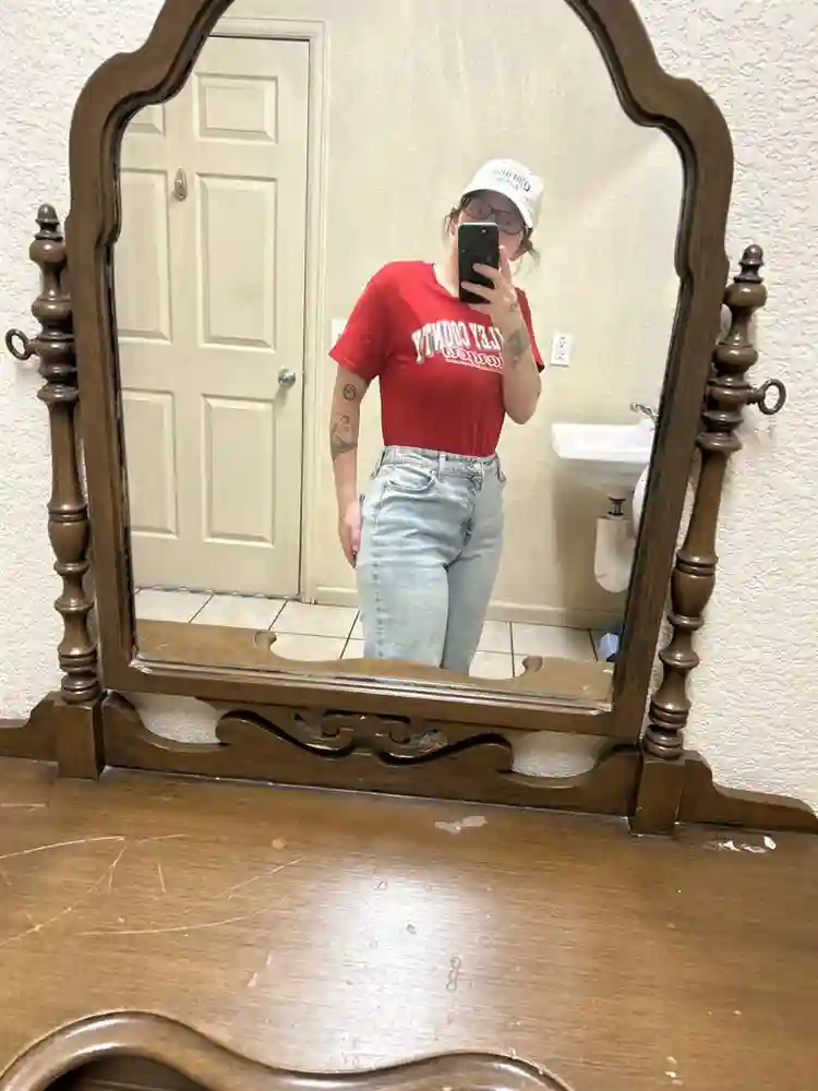 I’m looking for a room or a roomate