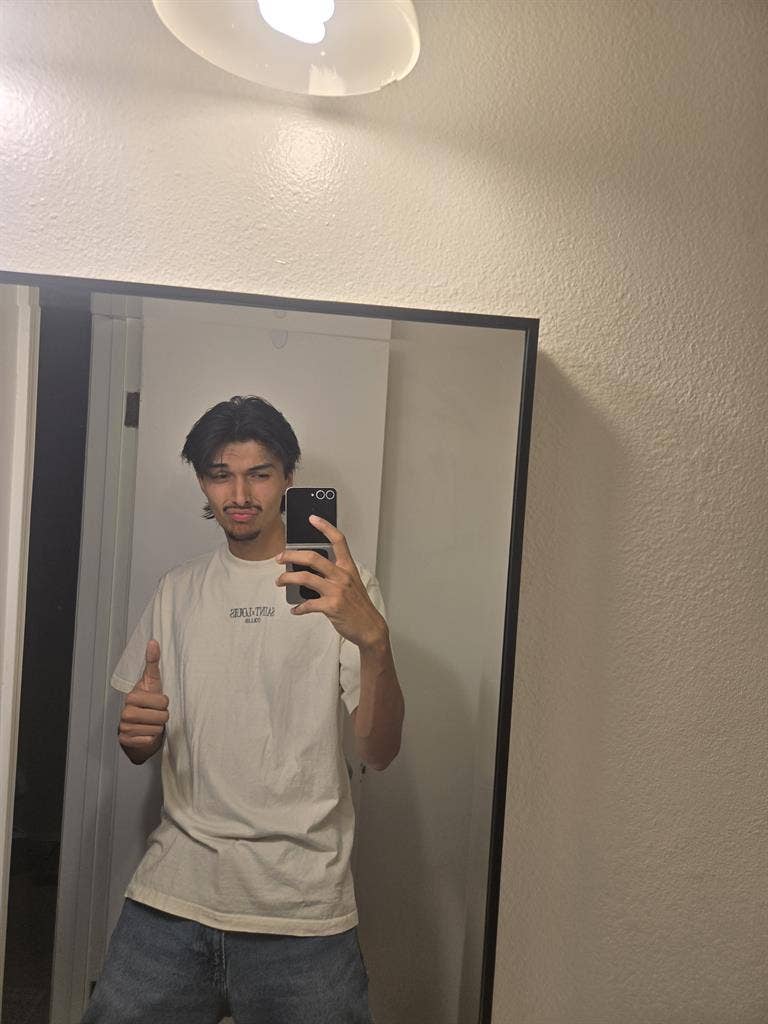 Looking to move in with a roommate.