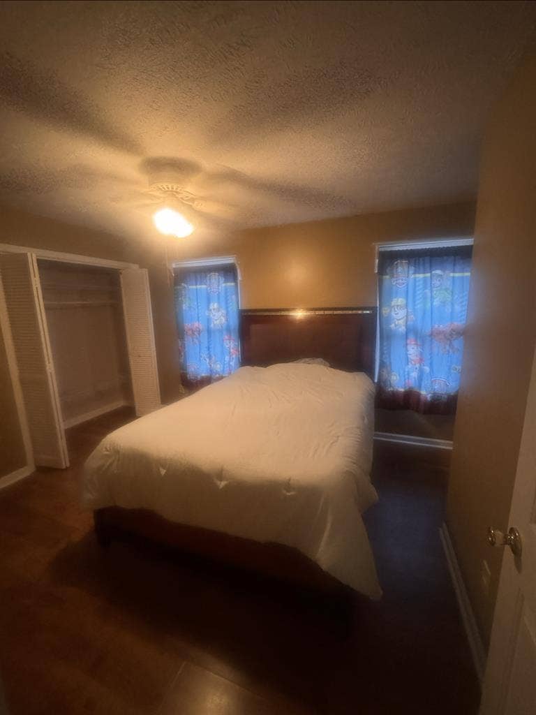 Furnished Room full Bathroom