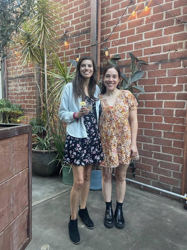 2 Females & sm dog to Share Space