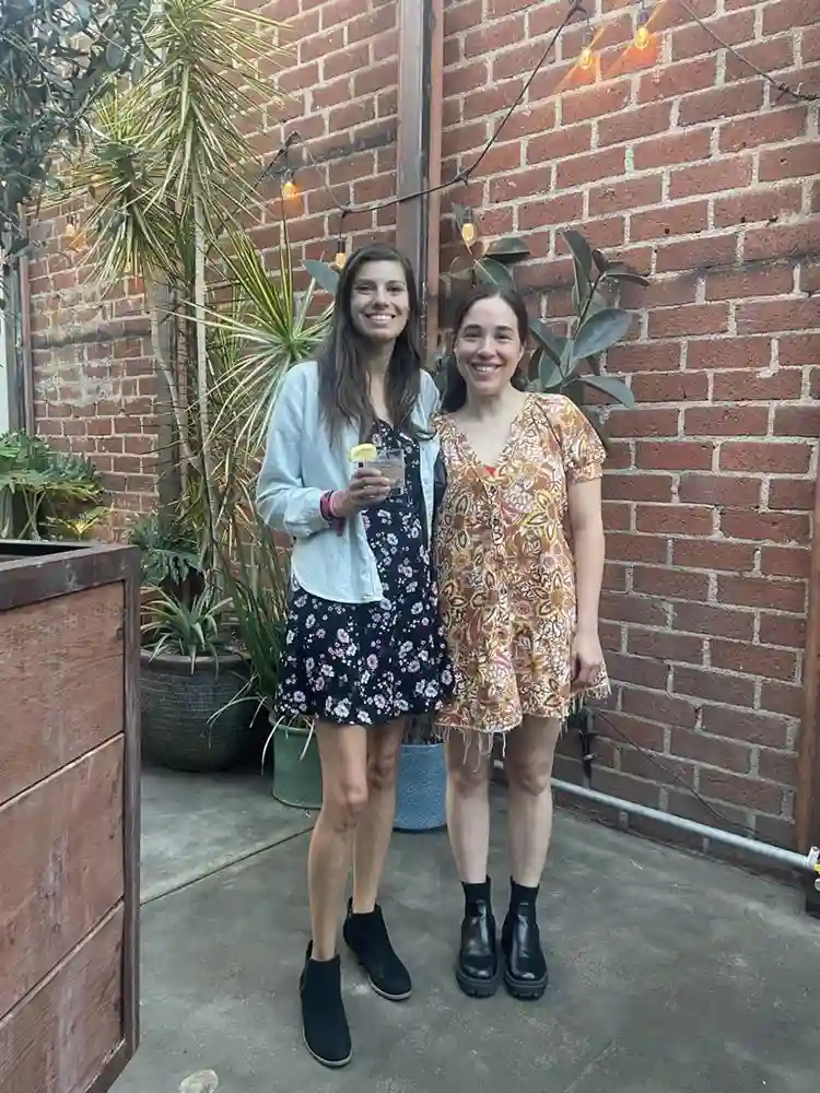 2 Females & sm dog to Share Space