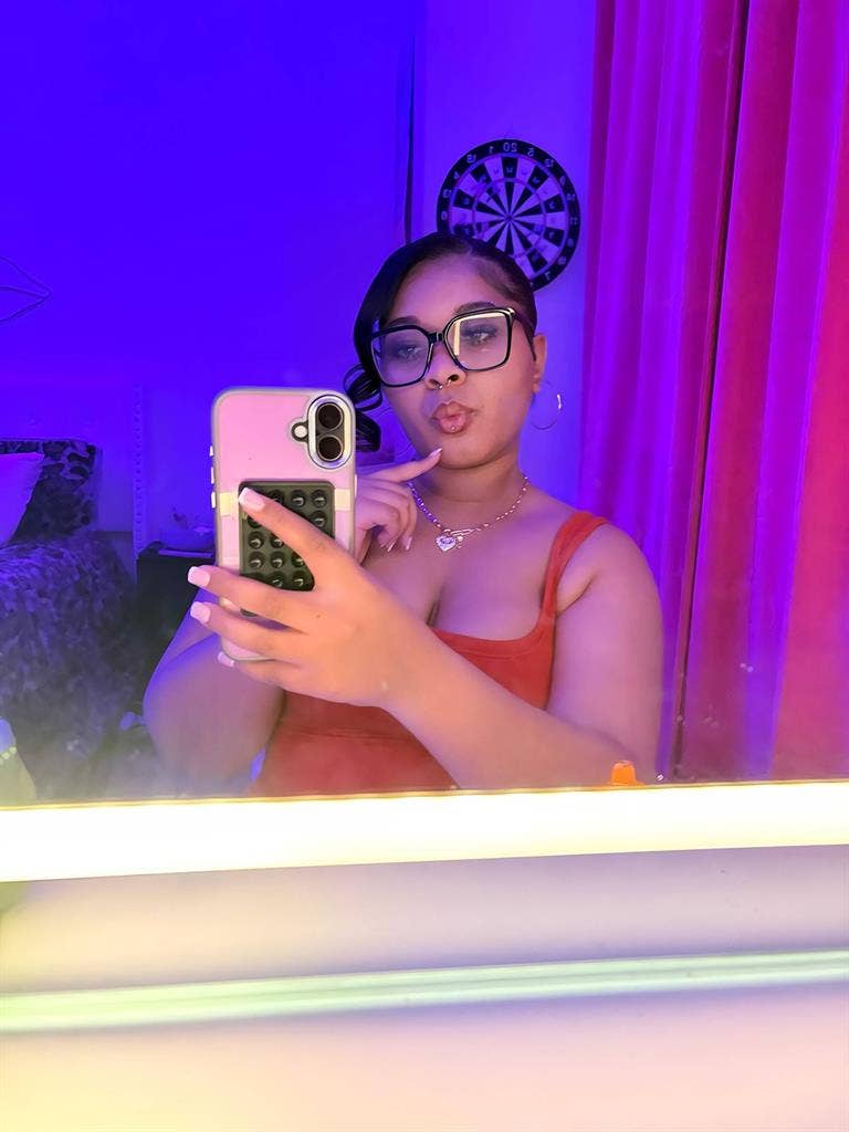 Looking for a roommate