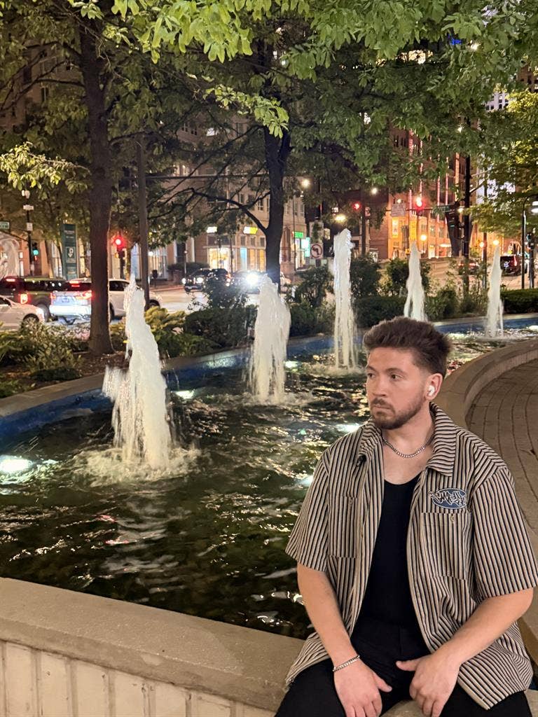 Looking for a room in crystal lake!