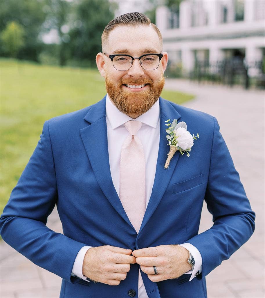 32 looking for room to rent