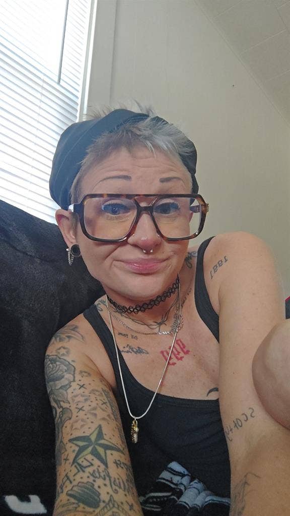 Single cat lady