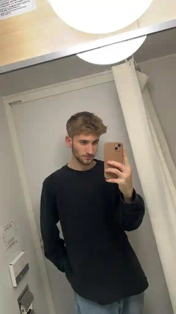 22 yr old male looking for room