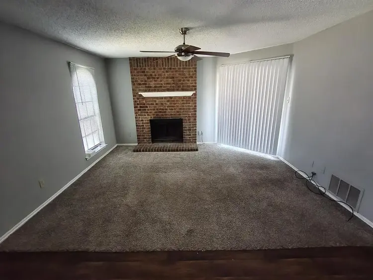 Roommate wanted