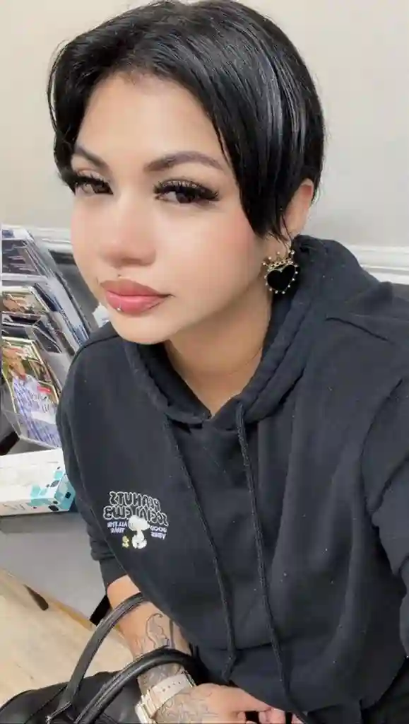 María