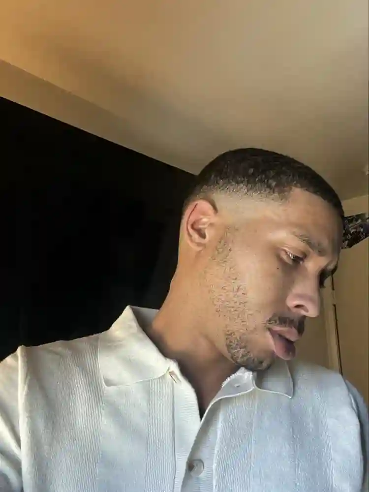 Male 28yrs old Employed