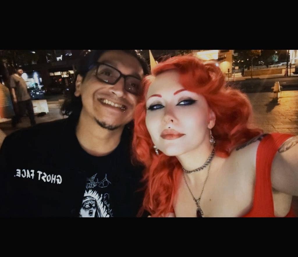 Couple Seeking Room