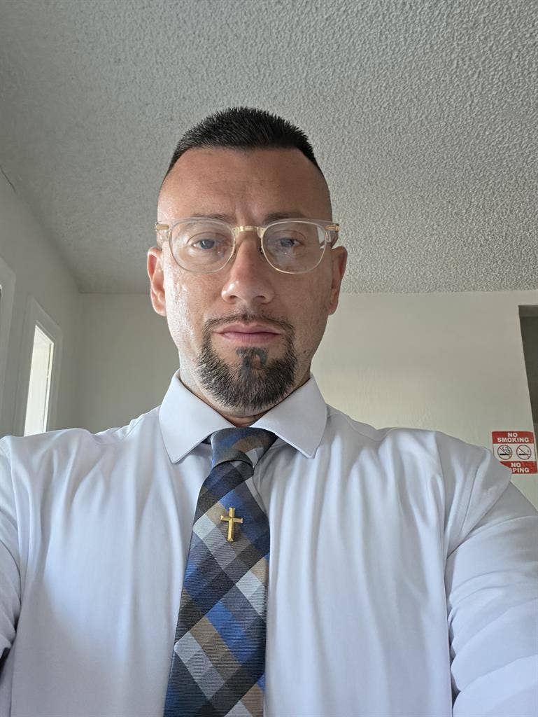 Looking to rent a room.