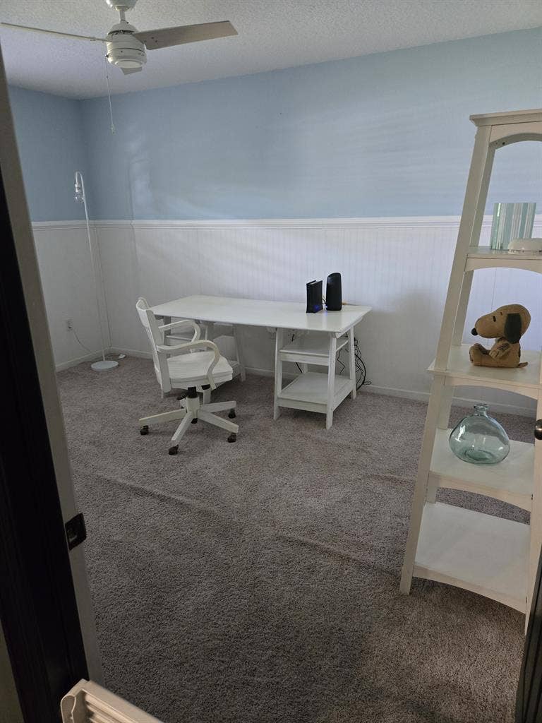 Beautiful 2 Room and bathroom.