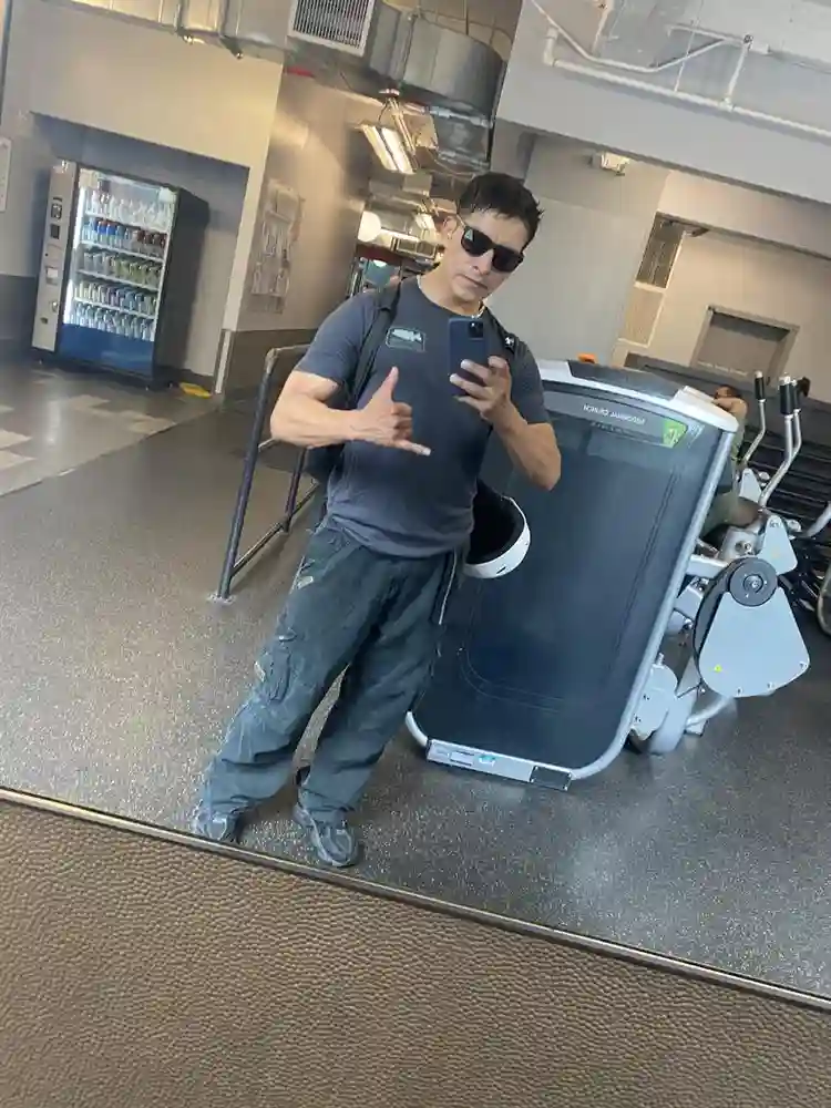 Busco cuarto o estudio