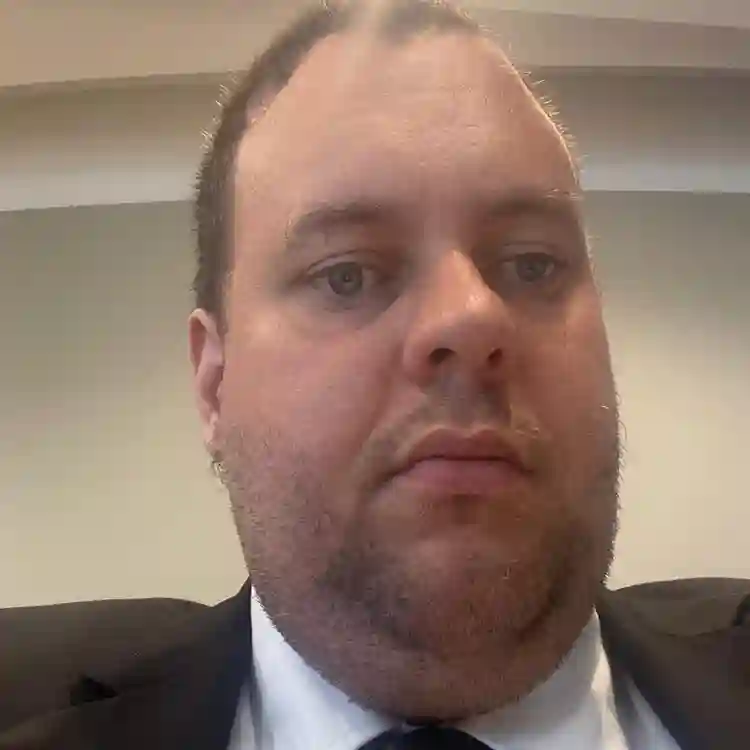 Quiet, clean Security professional