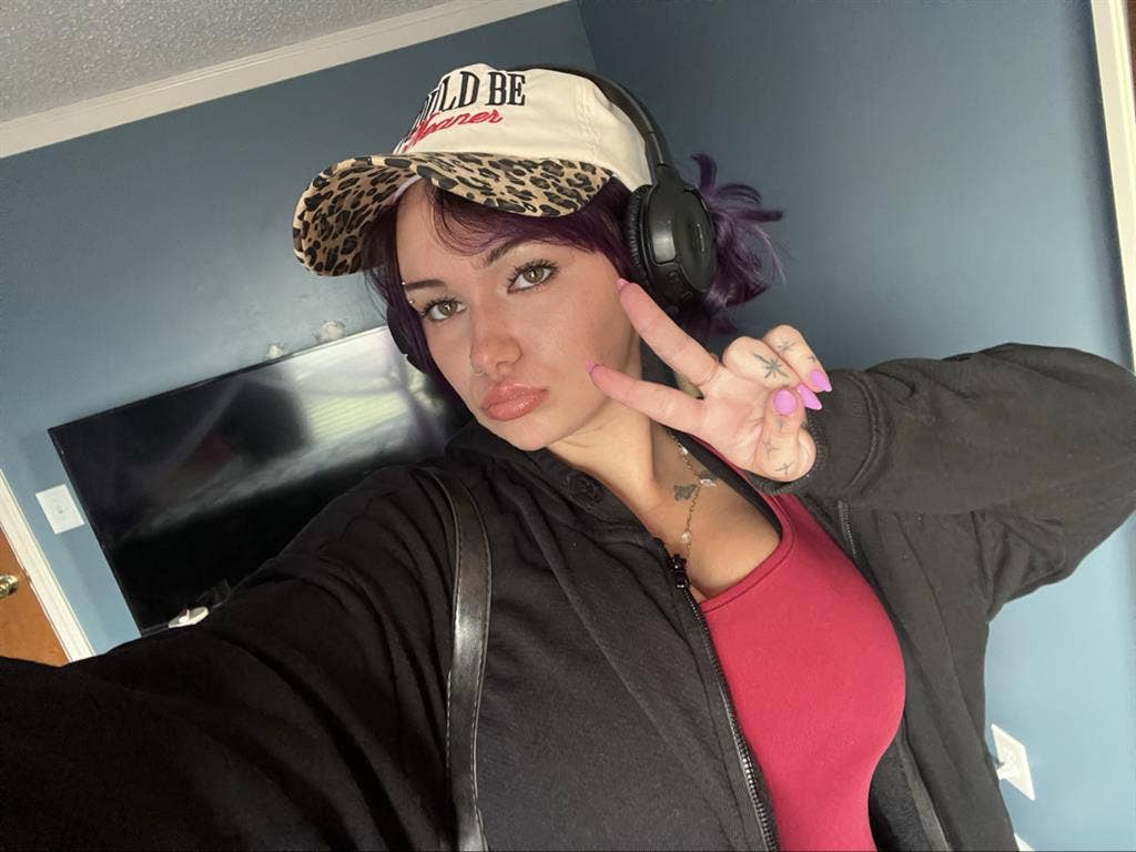 In need of roommates