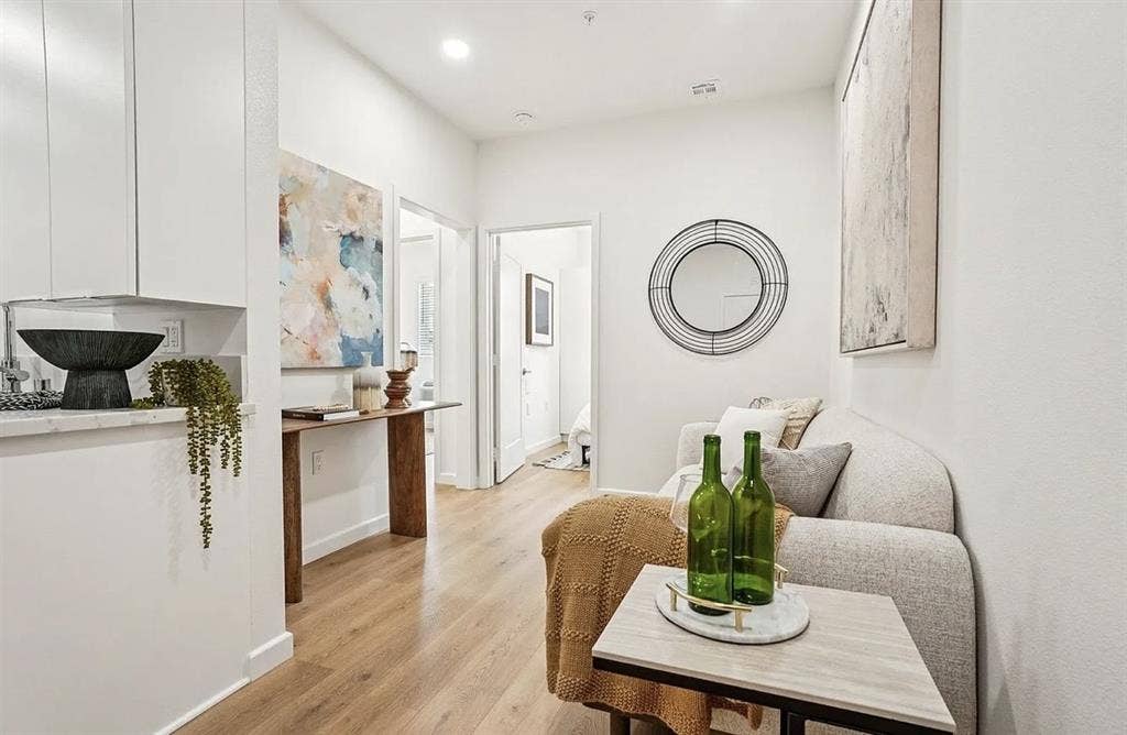 living destination in Los Angeles