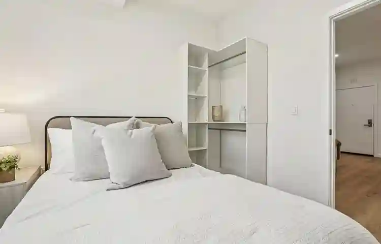 living destination in Los Angeles