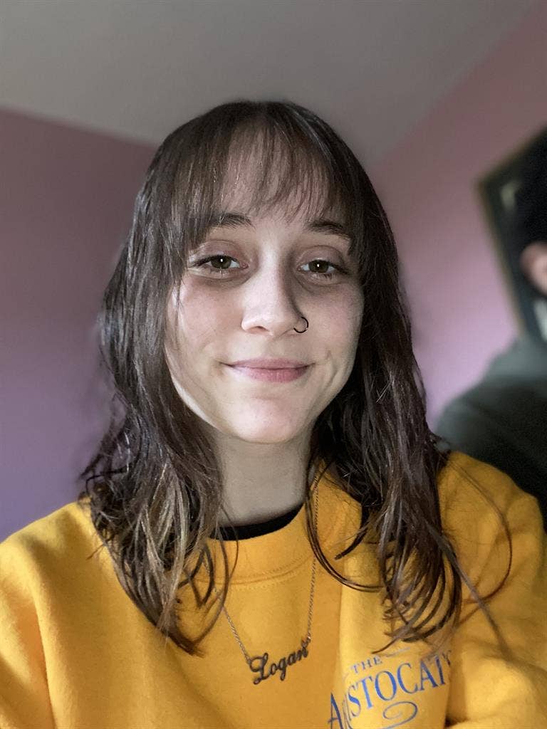 Room/Studio needed!