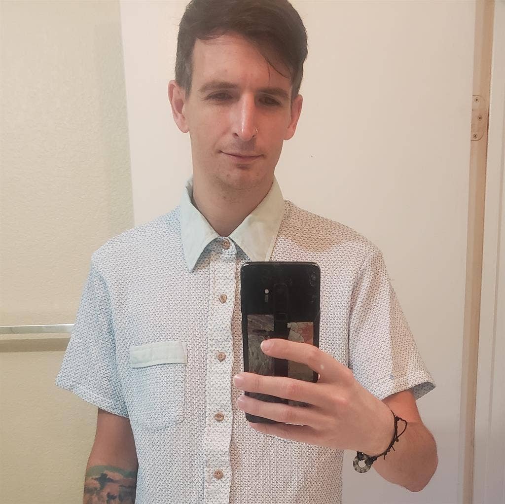 Quiet roommate looking for room!