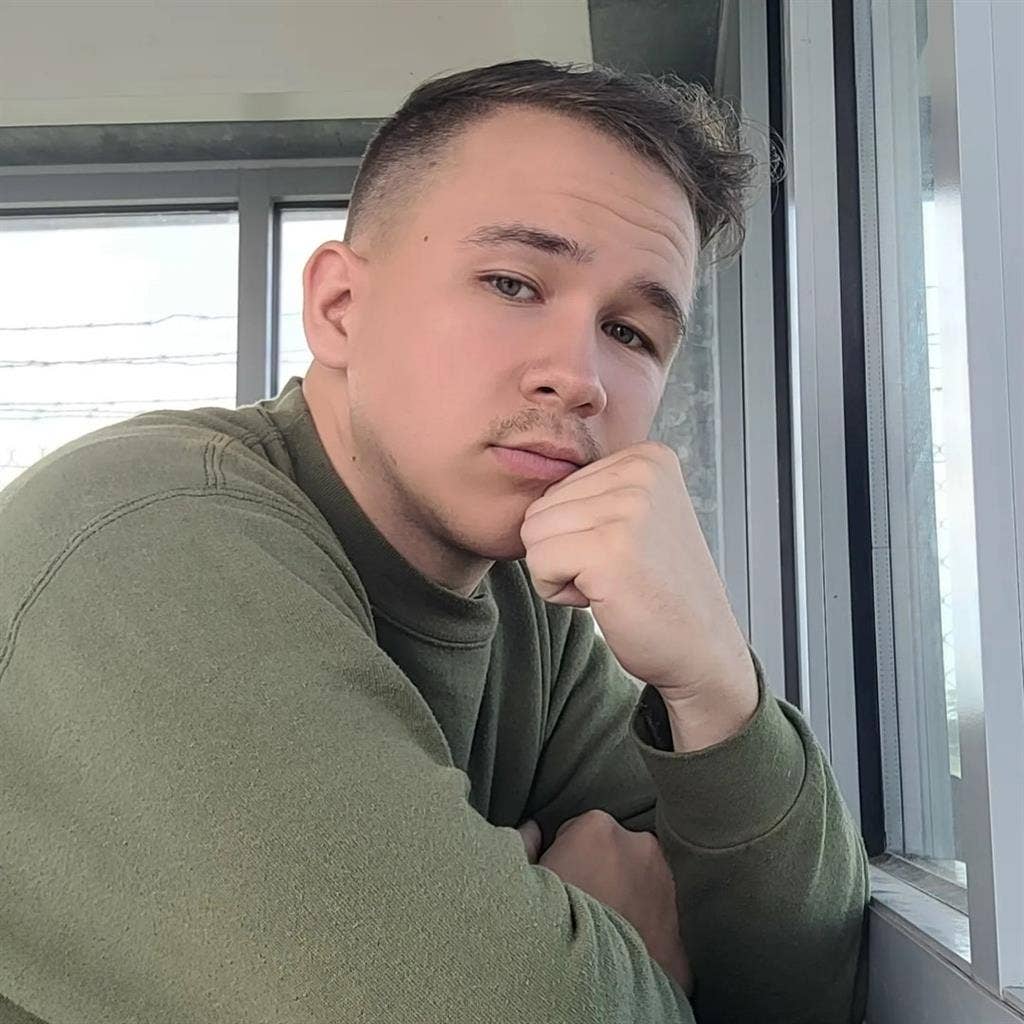 Military male looking for room