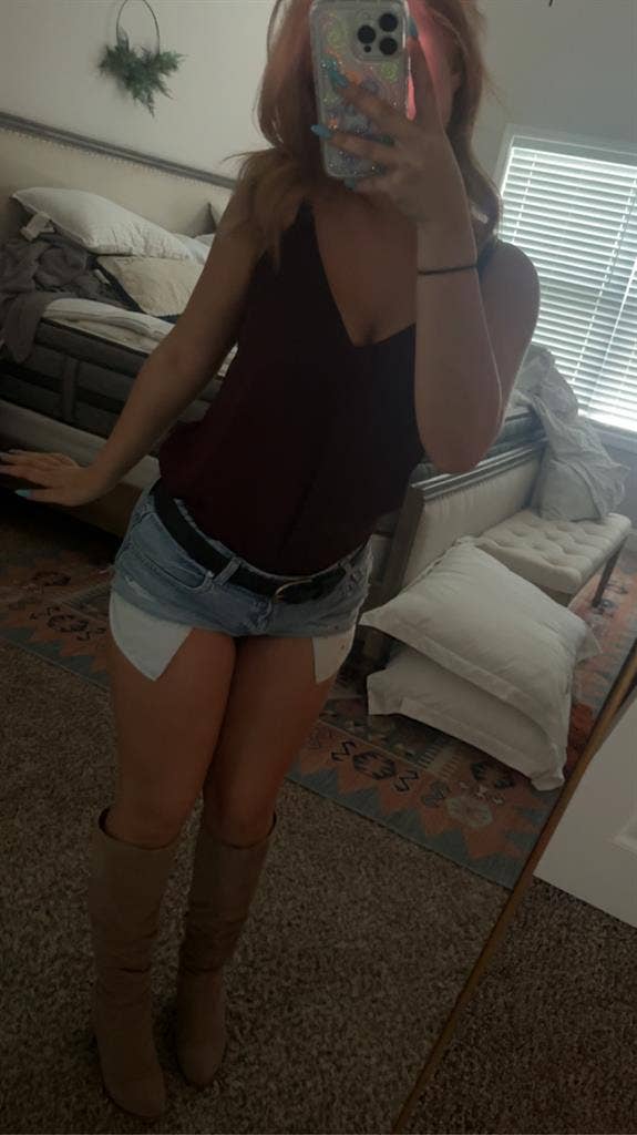 Looking for a roommate!!