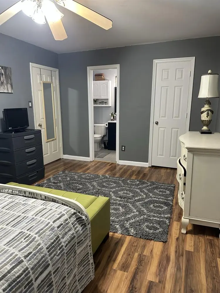 Private bedroom with toilet
