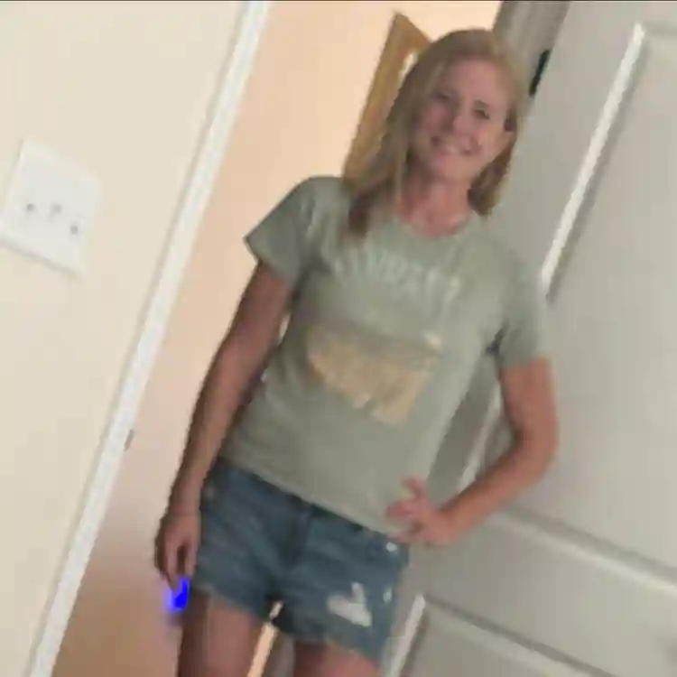 Clean and respectful homebody