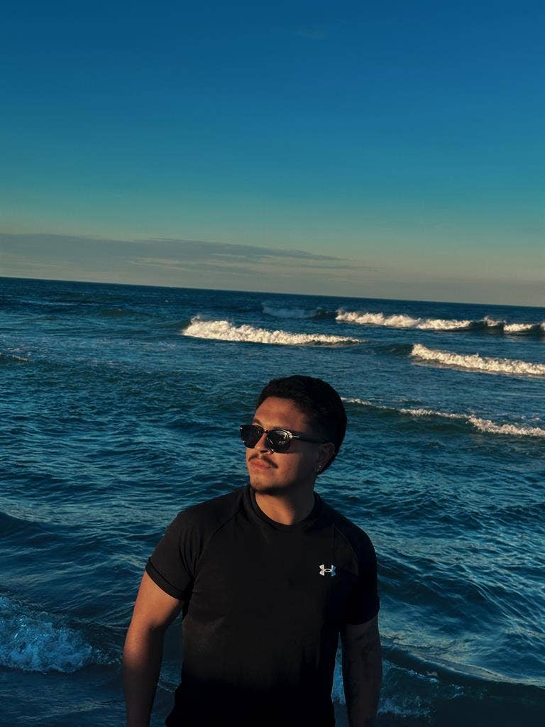 Looking for a room and roommates