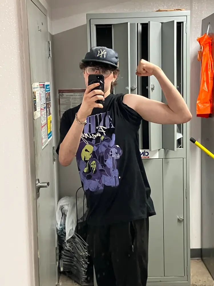 Looking For A LGBTQ friendly Roomie