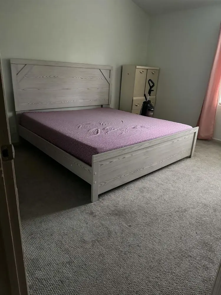 Bedrooms for rent