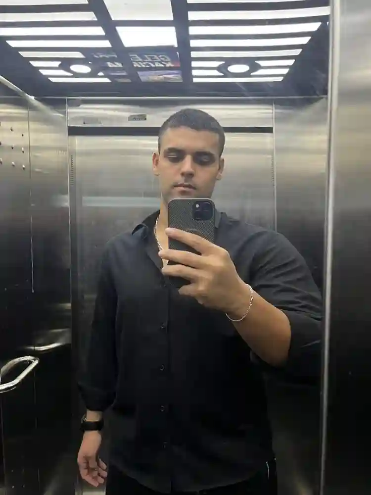 Looking for a Room in Chicago