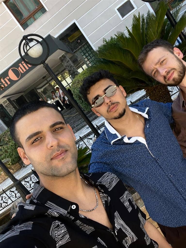 Looking for a Room in Chicago