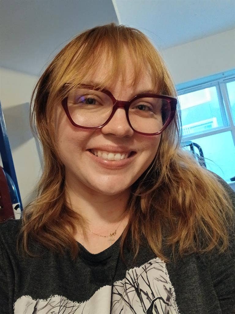 Emma MEYER 24 years old!