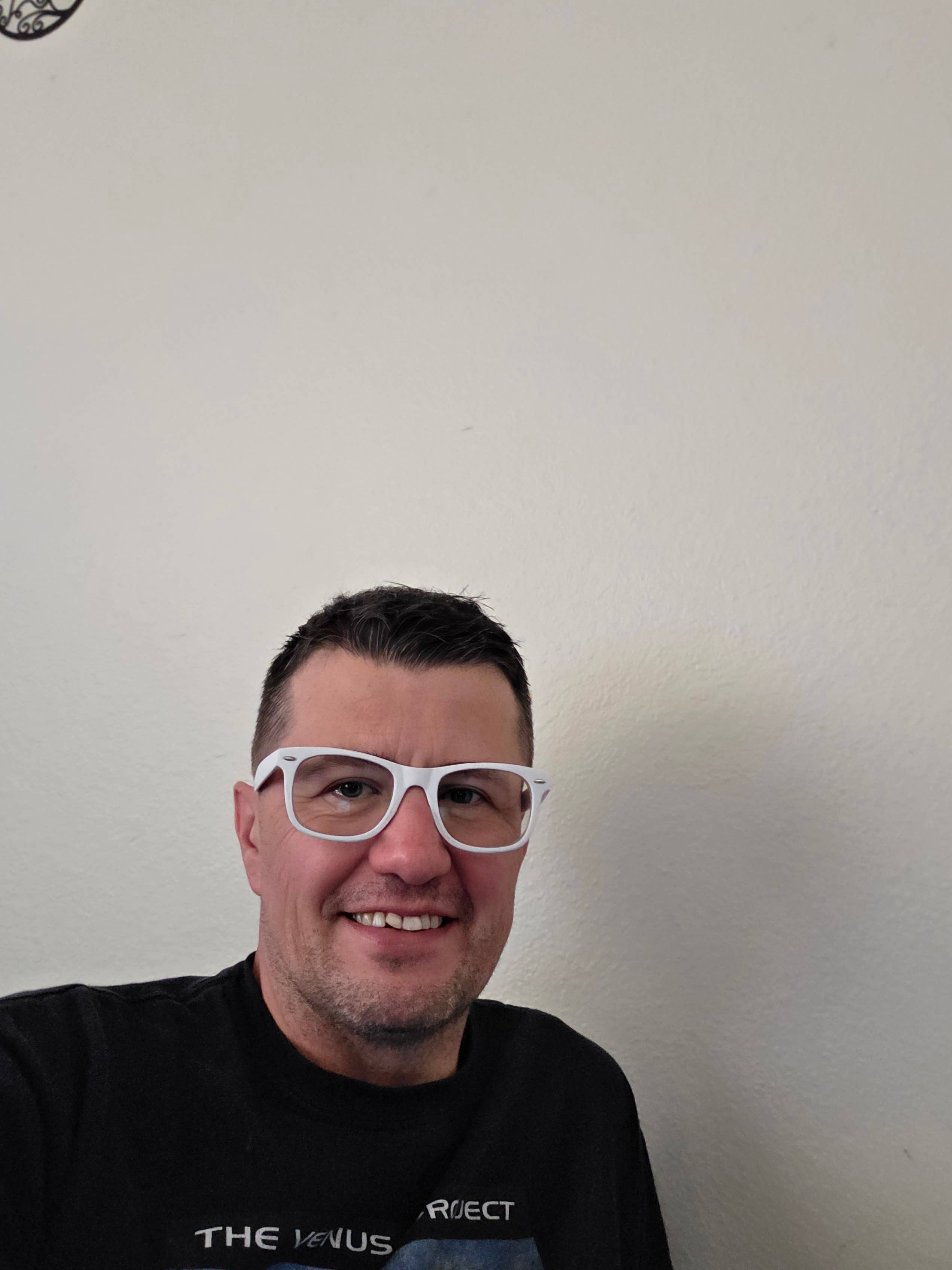 Looking for a room in Golden.