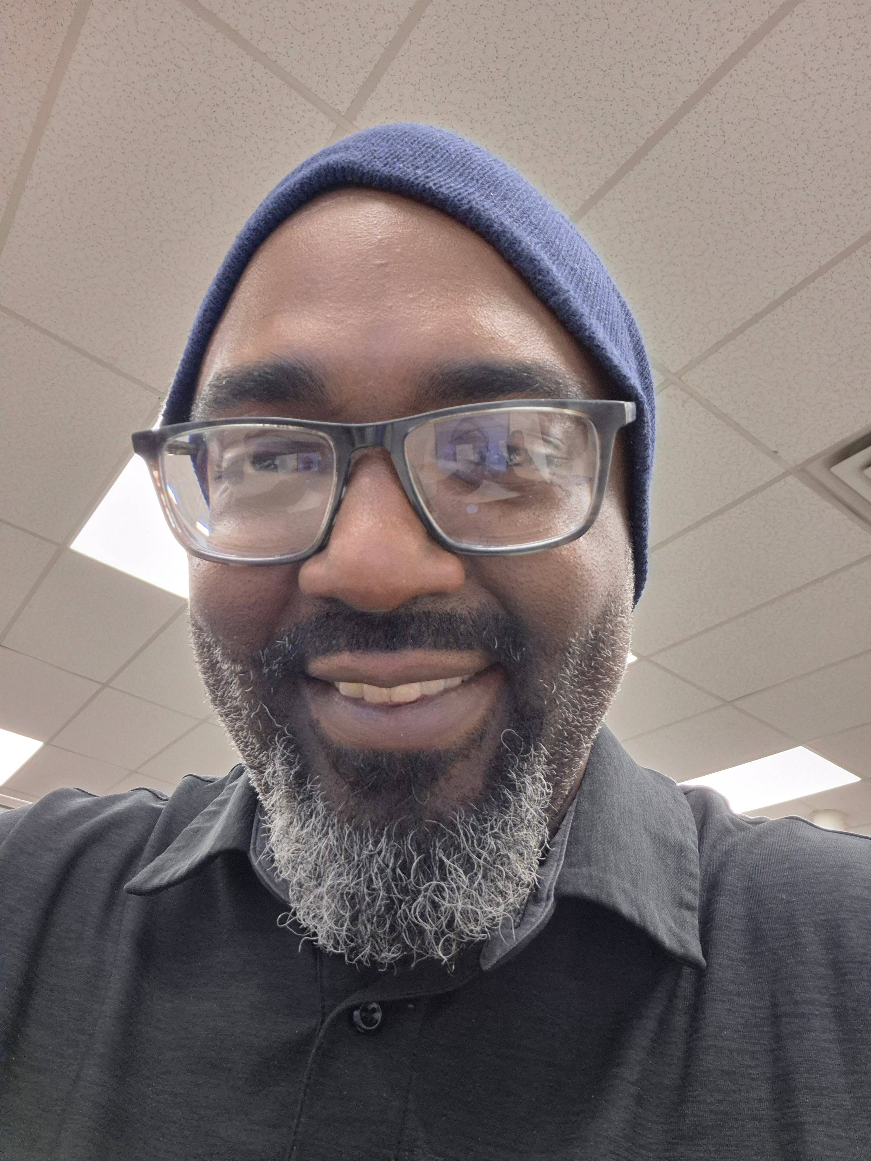 Looking for a room 4-6 mo