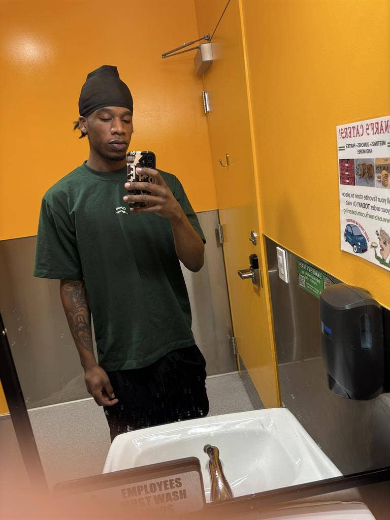 Looking to be Someone’s Roomate
