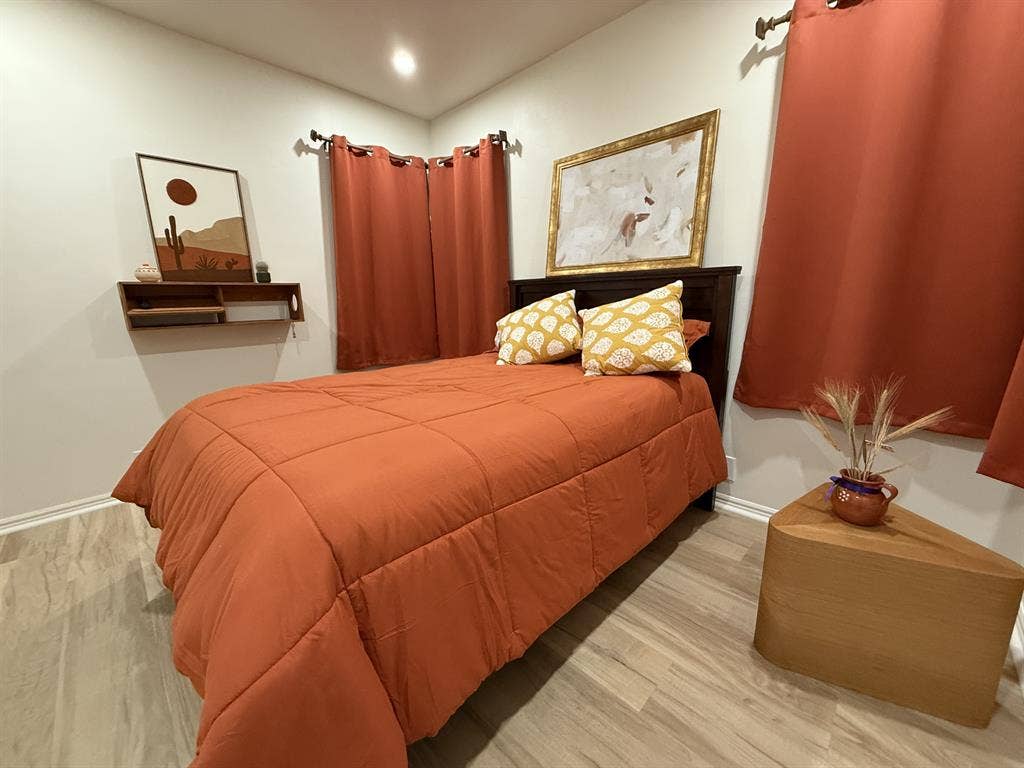1 room available by Nov 1st. Furnis