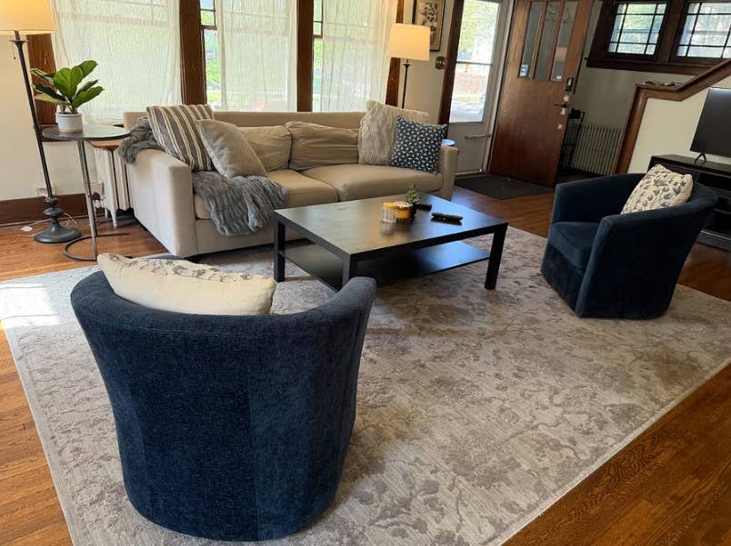 Comfortable furnished room for rent