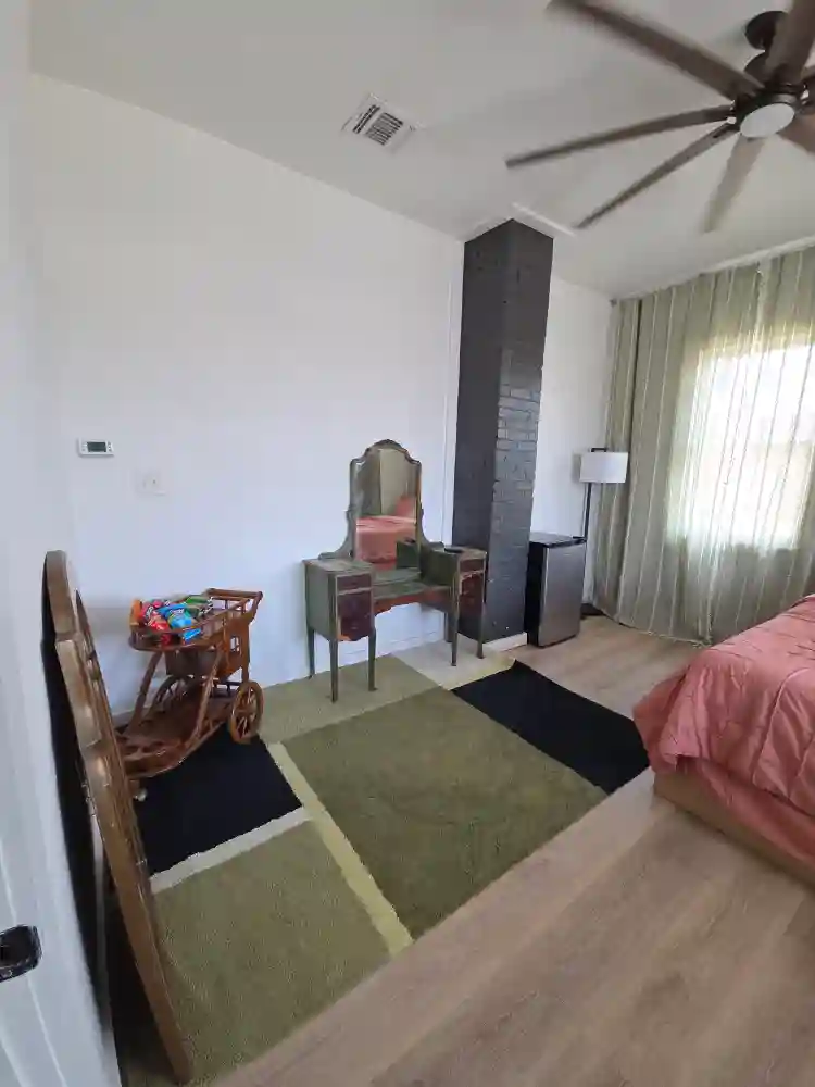 Furnished Room - Utilities Included