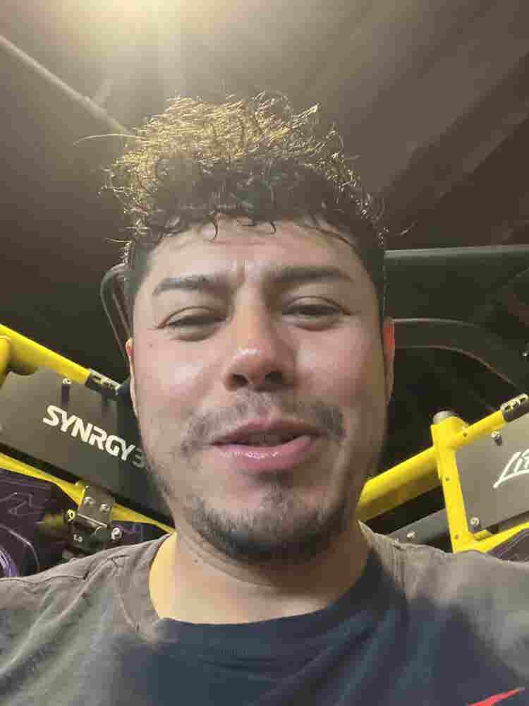 Looking for a room in Fresno