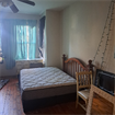 Looking for roommate